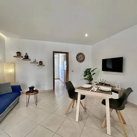 7 Moons B Solo Adultos San Bartolomé